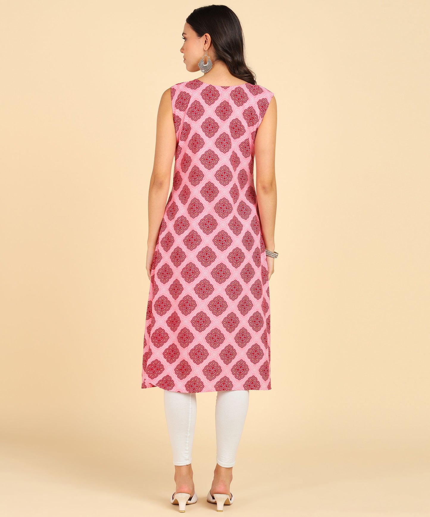 Women's Casual Wear Sleeveless Round Long Kurtis